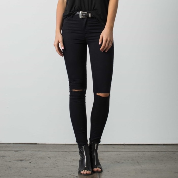 Abercrombie & Fitch Denim - Abercrombie & fitch ripped knee jeans